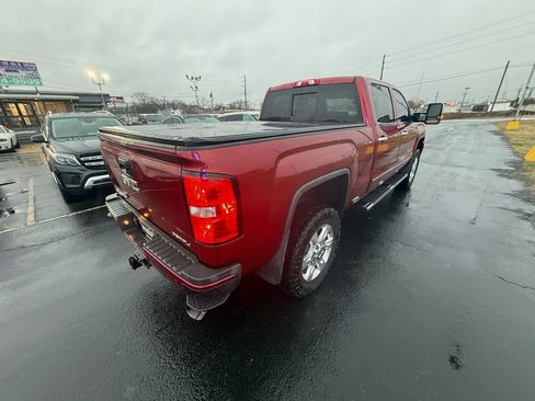 Used 2018 GMC Sierra 2500 Denali w/ Duramax Plus Package image 3