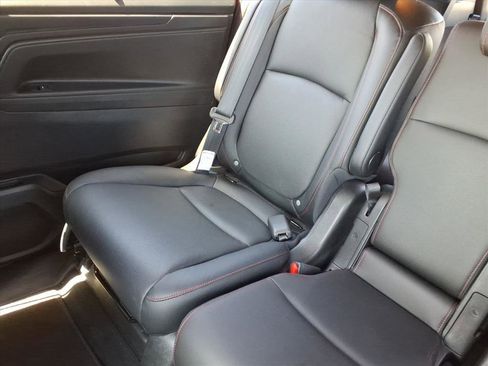 Used 2023 Honda Odyssey Sport image 22
