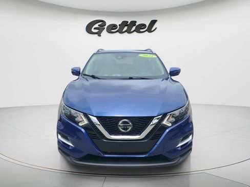 Used 2021 Nissan Rogue Sport SL FWD image 2