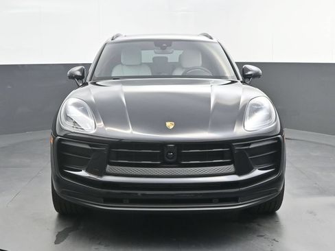 New 2026 Porsche Macan AWD/4WD image 10
