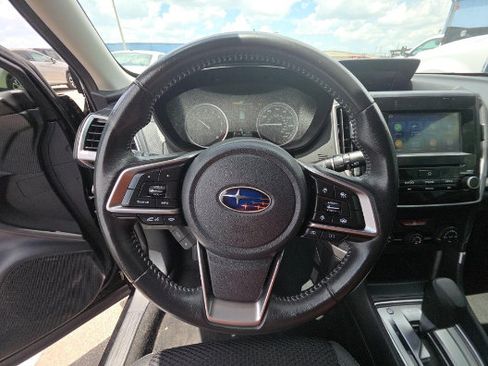 Used 2023 Subaru Forester Premium AWD/4WD image 5