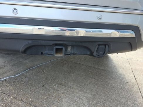 Used 2015 Nissan Pathfinder Platinum w/ Cargo Package FWD image 9