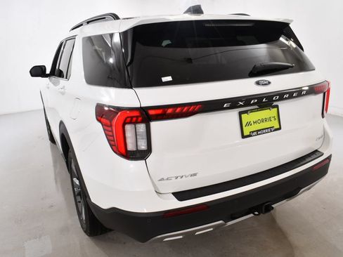 New 2026 Ford Explorer Active w/ Active Comfort Package AWD/4WD image 14