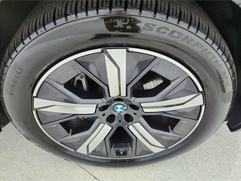 Used 2026 BMW iX xDrive45 image 53