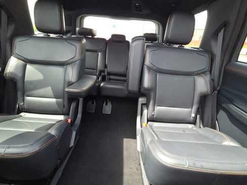 Used 2025 Ford Expedition Tremor AWD/4WD image 14