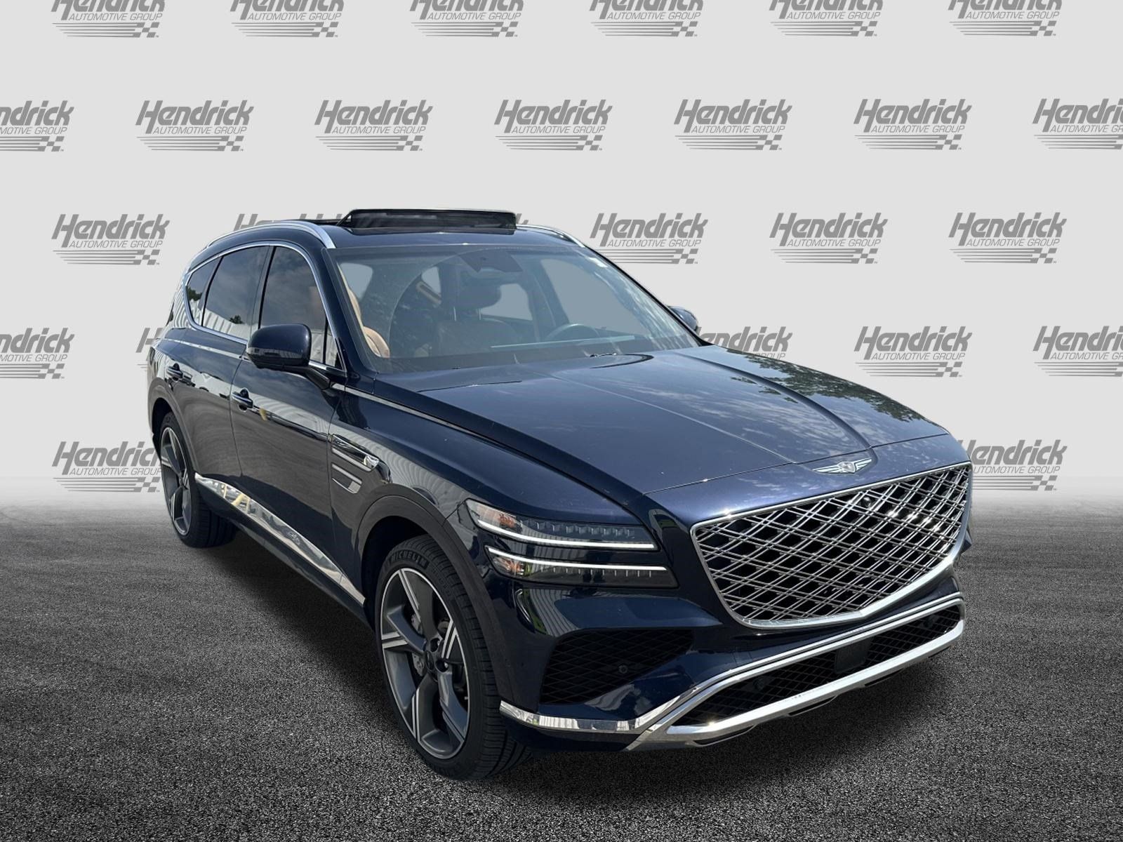 Used 2025 Genesis GV80 3.5T Prestige AWD/4WD image 2
