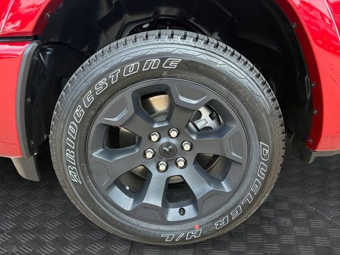 New 2026 RAM 1500 4x4 Crew Cab image 23