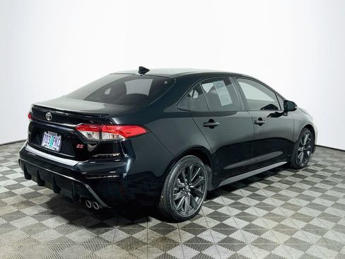 Certified 2023 Toyota Corolla SE w/ SE Premium Package FWD image 7