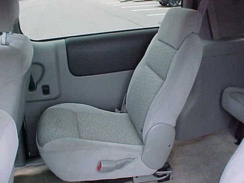 Used 2006 Chevrolet Uplander LS w/ Climate Package FWD image 15