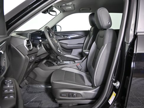 New 2026 Chevrolet TrailBlazer LT w/ Convenience Package image 28