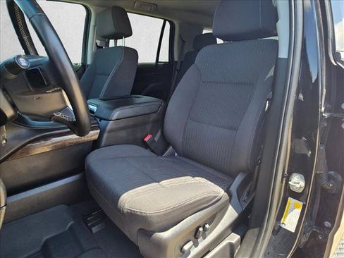 Used 2019 Chevrolet Tahoe LS RWD image 10