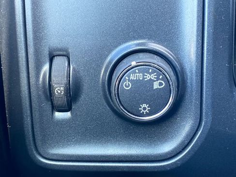 Used 2017 GMC Sierra 1500 2WD Double Cab image 25