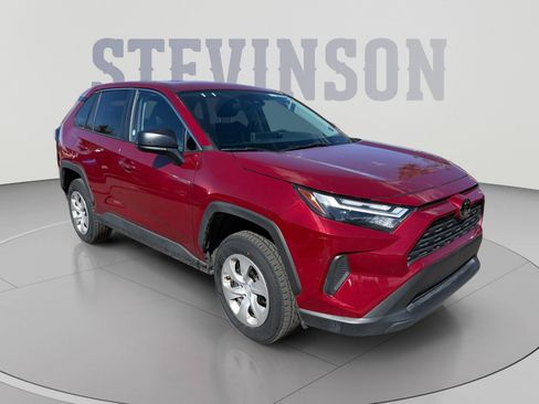 Certified 2025 Toyota RAV4 LE AWD/4WD image 7