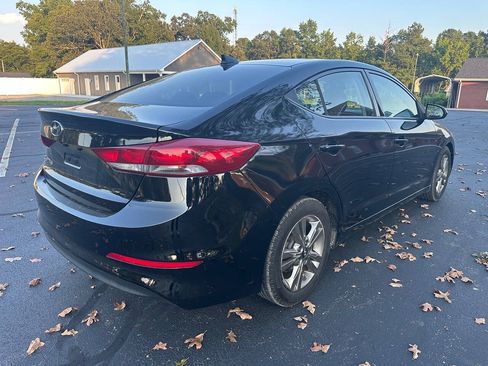 Used 2018 Hyundai Elantra Value Edition FWD image 7