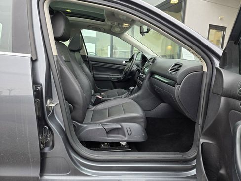 Used 2012 Volkswagen Jetta SportWagen image 13