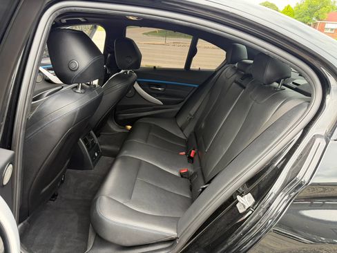 Used 2018 BMW 340i xDrive Sedan AWD/4WD image 18