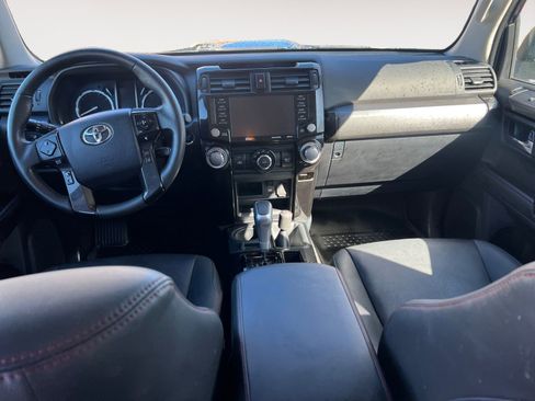 Used 2022 Toyota 4Runner TRD Off-Road Premium w/ Moonroof Package image 10