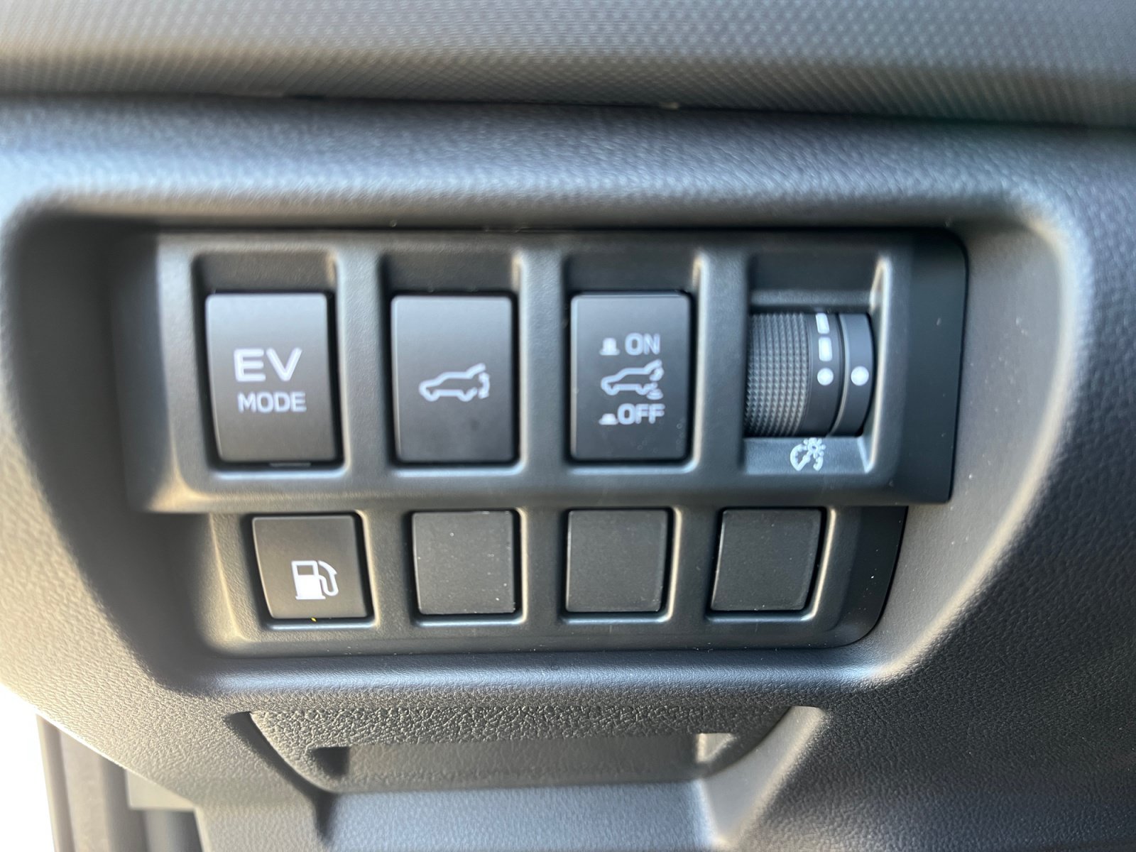 New 2026 Subaru Forester Touring AWD/4WD image 12