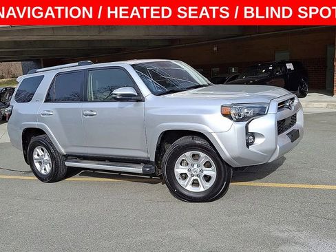 Used 2023 Toyota 4Runner SR5 Premium w/ Moonroof Package image 2