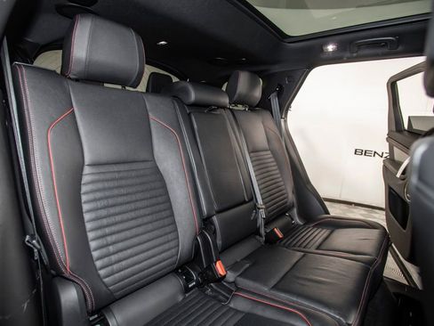 Used 2022 Land Rover Discovery Sport SE R-Dynamic AWD/4WD image 19