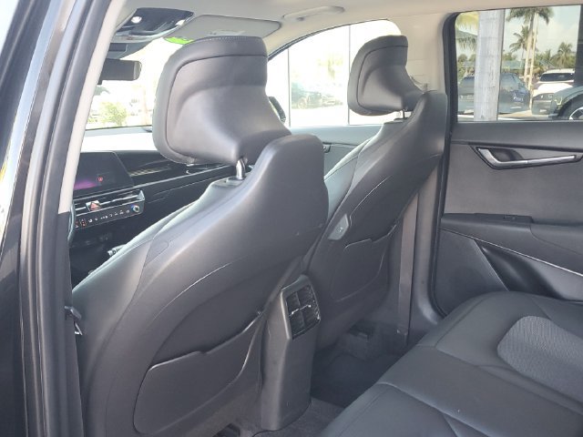 Certified 2024 Kia Niro EX Touring FWD image 10