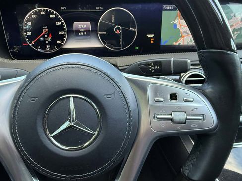 Used 2019 Mercedes-Benz S 450 Sedan image 20