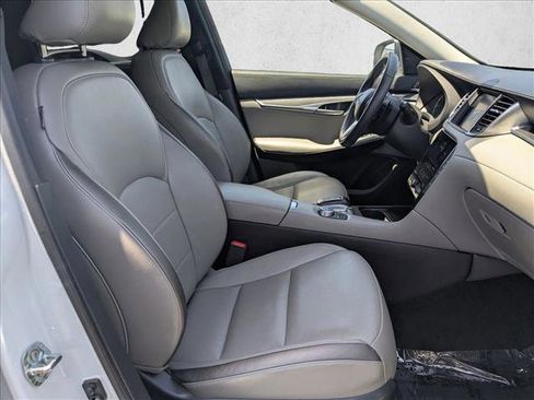 Used 2023 INFINITI QX50 Luxe FWD image 22