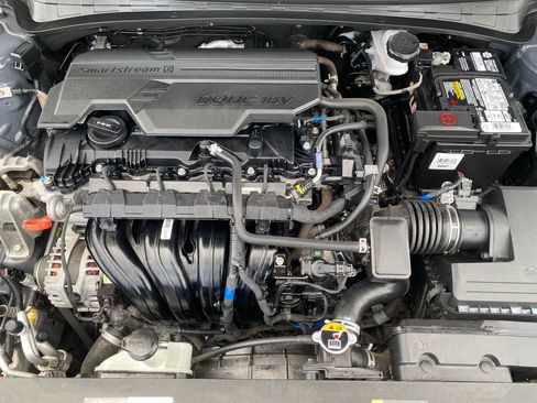 Certified 2024 Hyundai Elantra SEL FWD image 10