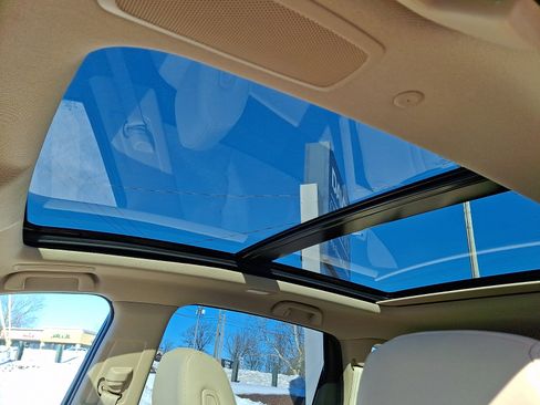 Certified 2023 Acura RDX w/ Technology Package image 14