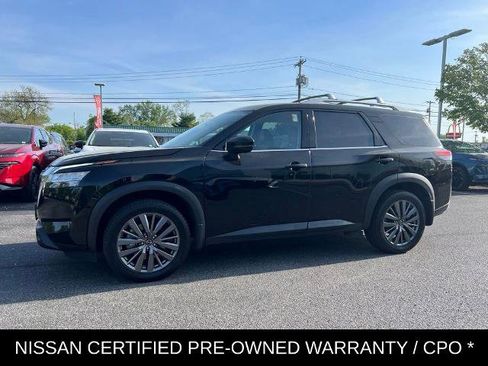 Certified 2023 Nissan Pathfinder SL w/ SL Premium Package AWD/4WD image 10