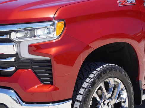 Used 2025 Chevrolet Silverado 1500 LTZ w/ Technology Package AWD/4WD image 2