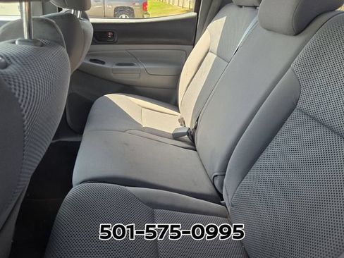 Used 2013 Toyota Tacoma 4x4 Double Cab w/ TRD Sport Pkg image 10