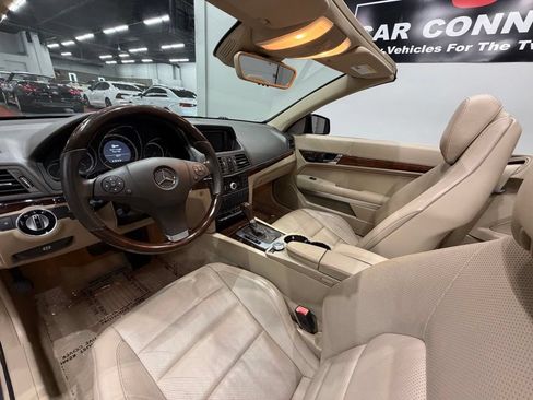 Used 2011 Mercedes-Benz E 350 Cabriolet image 24