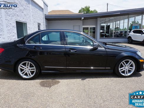 Used 2012 Mercedes-Benz C 300 4MATIC Sedan image 6