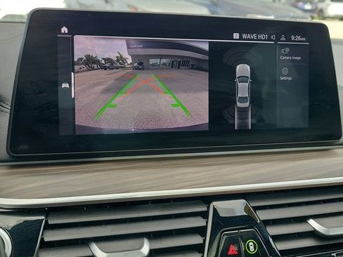 Used 2020 BMW 530e xDrive 530e xDrive iPerformance w/ Premium Package image 30