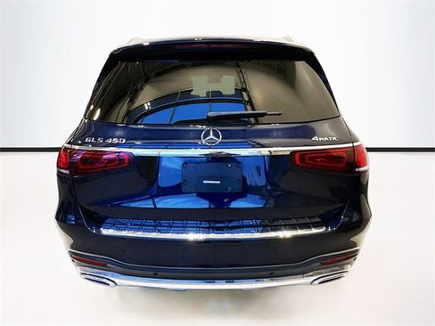Used 2022 Mercedes-Benz GLS 450 4MATIC w/ AMG Line Exterior image 6