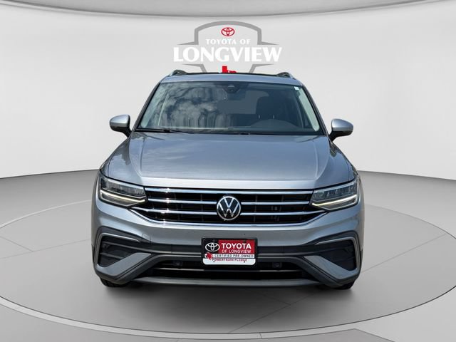 Used 2022 Volkswagen Tiguan SE w/ Panoramic Sunroof Package AWD/4WD image 8