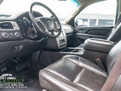 Used 2013 Chevrolet Silverado 2500 LTZ w/ LTZ Plus Package AWD/4WD image 19