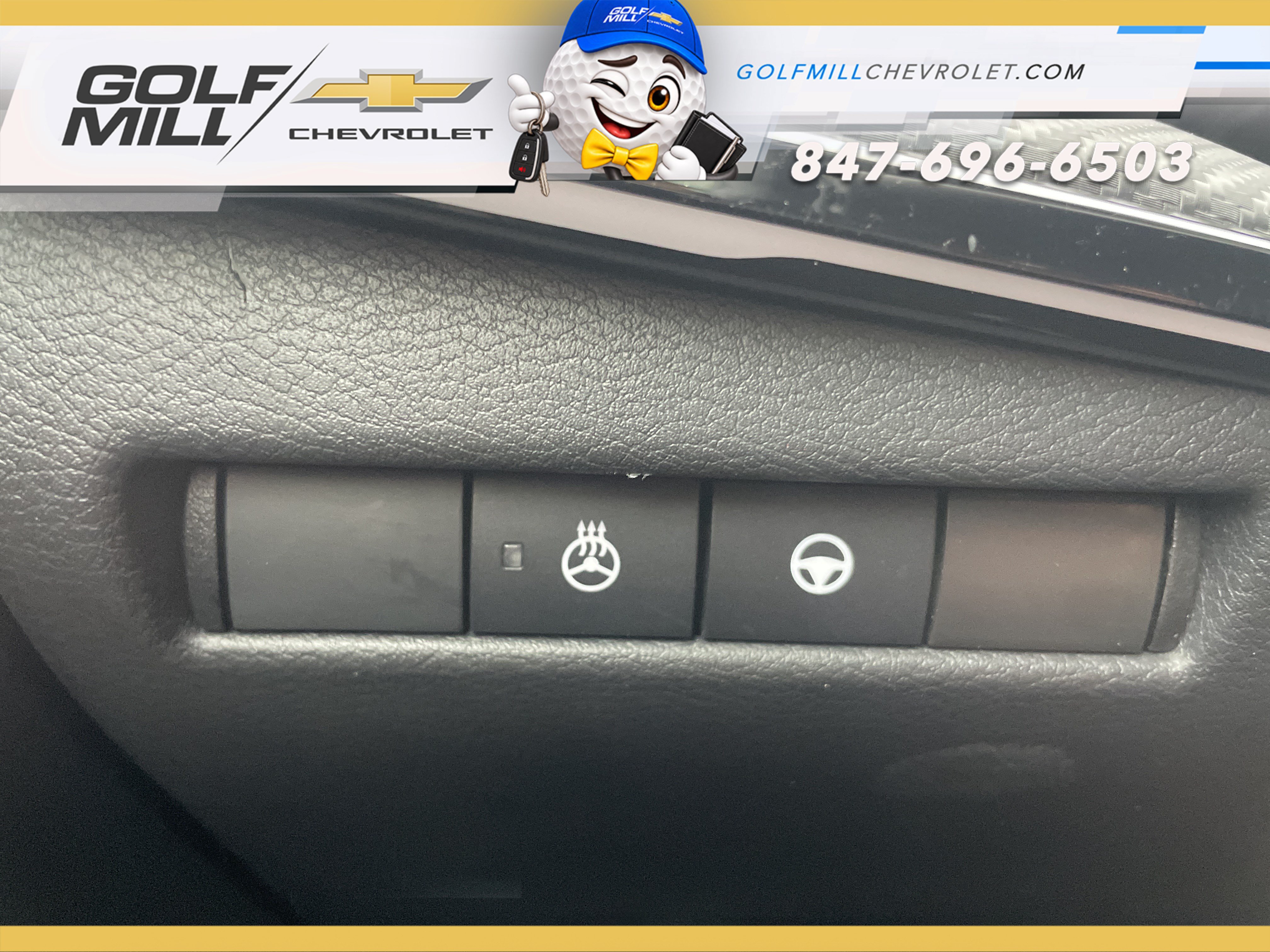 Used 2025 Nissan Kicks SR w/ SR Premium Package AWD/4WD image 16