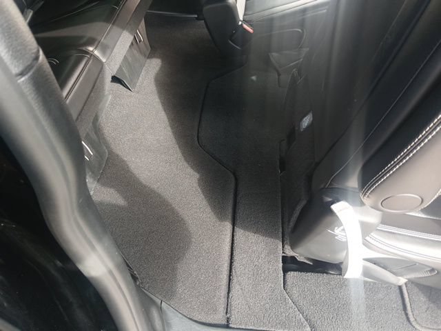 Used 2025 Chrysler Pacifica Select FWD image 15