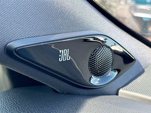 Used 2019 Toyota Avalon Touring FWD image 34