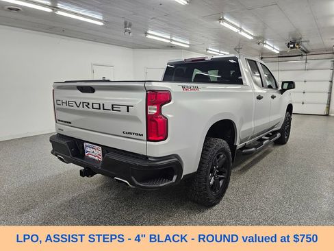 Used 2020 Chevrolet Silverado 1500 Custom Trail Boss w/ Custom Convenience Package AWD/4WD image 4