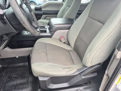 Used 2016 Ford F150 XL w/ Equipment Group 101A Mid AWD/4WD image 16