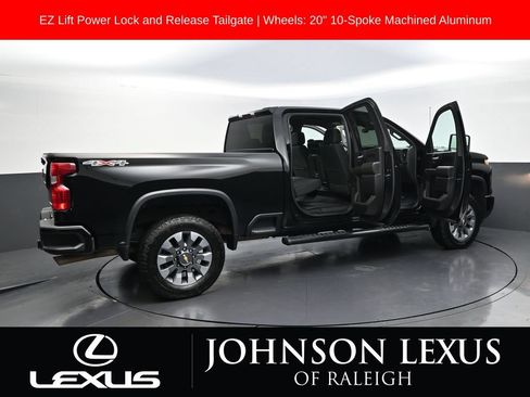 Used 2025 Chevrolet Silverado 2500 Custom w/ Custom Convenience Package AWD/4WD image 22