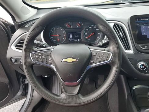 Used 2024 Chevrolet Malibu LT FWD image 25