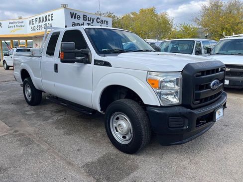 Used 2016 Ford F250 XL w/ Power Equipment Group image 3