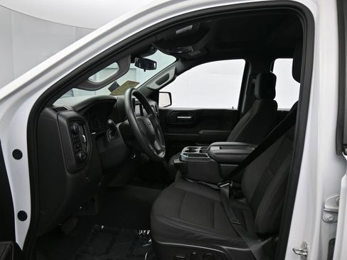 Used 2024 Chevrolet Silverado 1500 Custom Trail Boss image 11