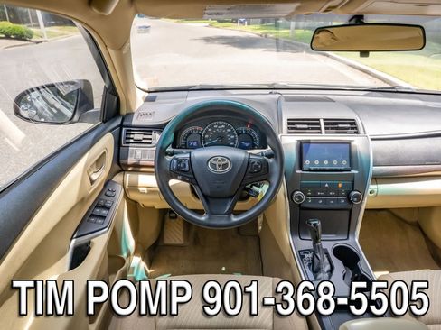Used 2015 Toyota Camry LE FWD image 18
