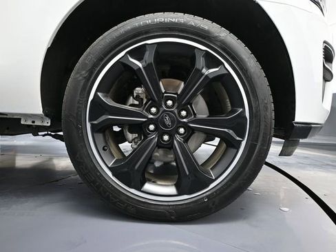 Used 2023 Ford Expedition Max Limited image 18