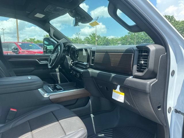 New 2026 Chevrolet Silverado 2500 High Country w/ High Country Premium Package AWD/4WD image 34